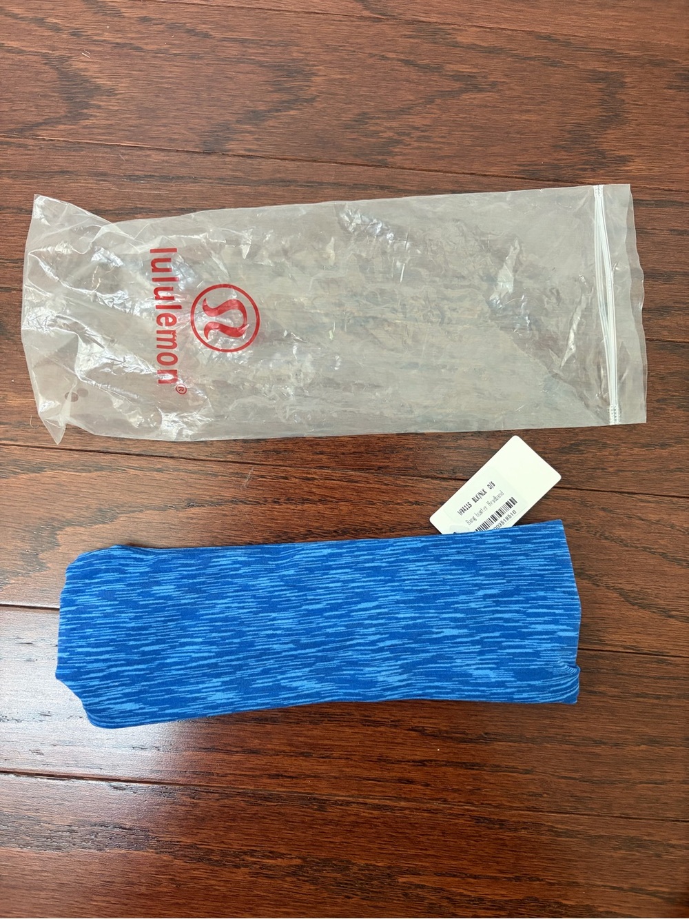 NWT Lululemon bang buster Blue headband NEW